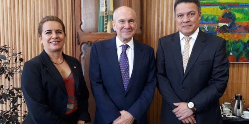 ufmg-cria-centro-estudos-norte-americanos